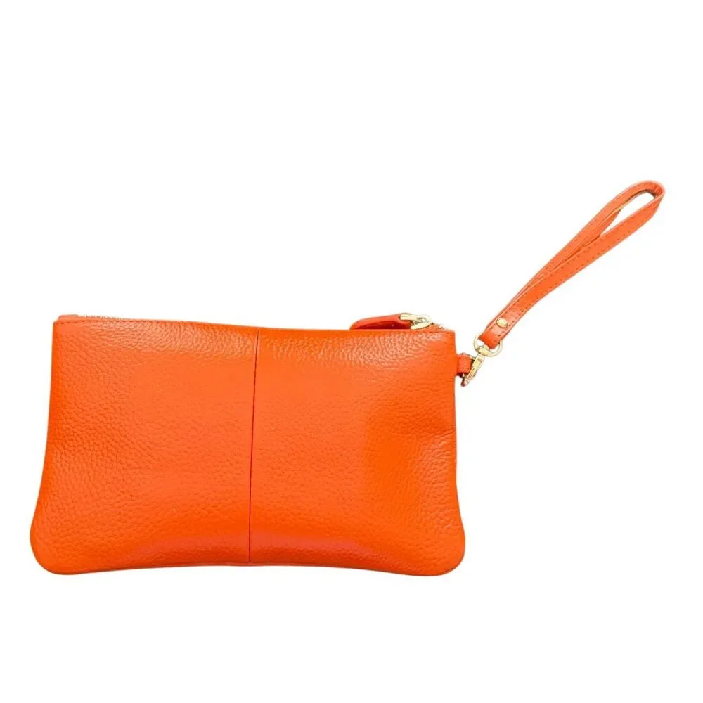 Mighty Purse, a handbag that doubles as a portable charger for electronic device